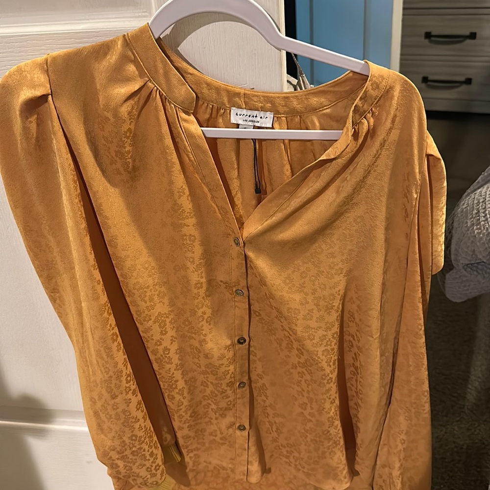 puff sleeve gold blouse
